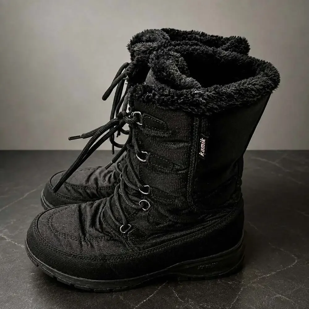 Kamik Brooklyn Women's Waterproof Lace-Up Winter Snow Boots